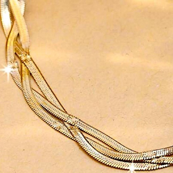 Gold North Star Herringbone Necklace, Braided, Engraved, Minimalist - Picture 4 of 4
